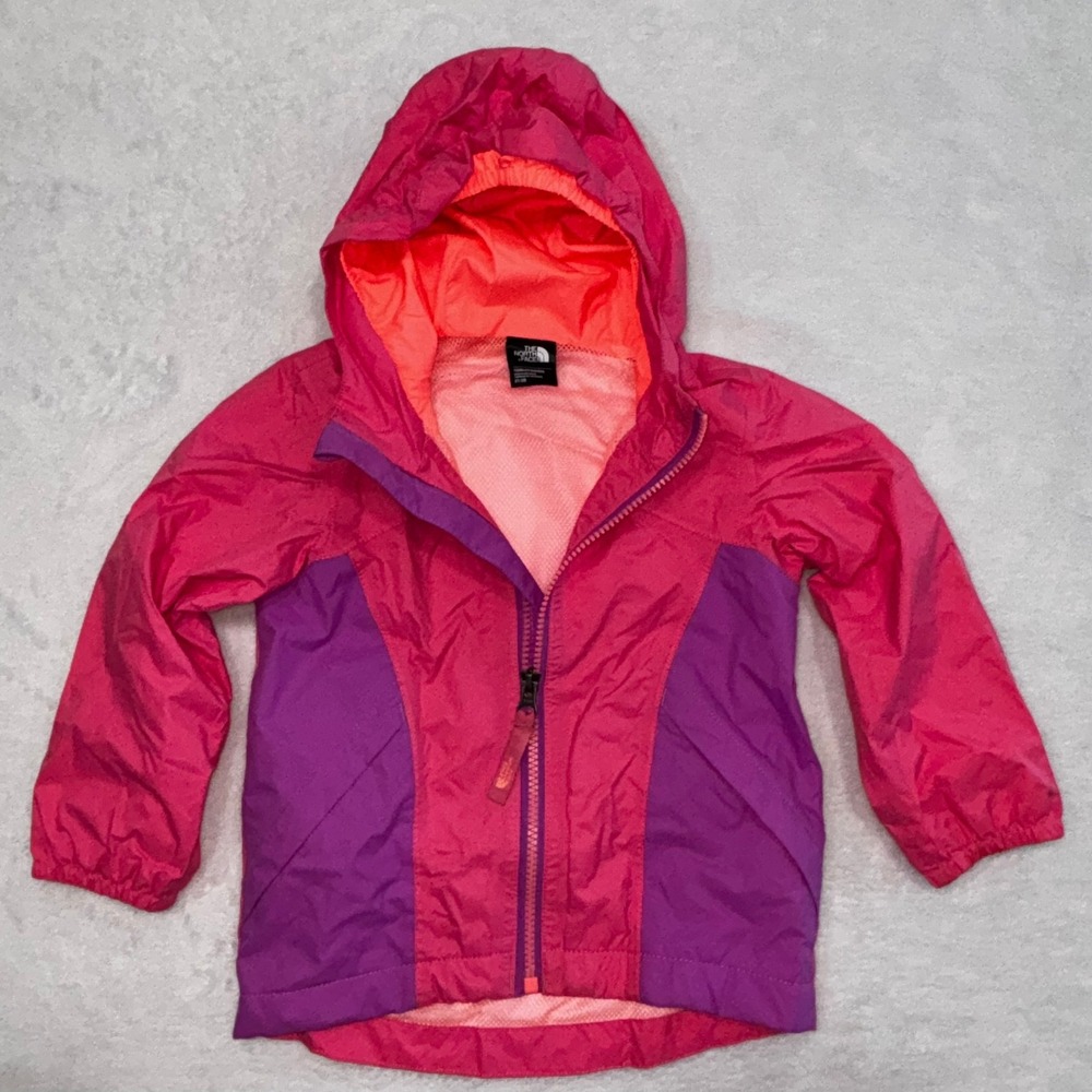 The North Face Toddler Girl DryVent Pink Purple Hooded Windbreaker Jacket 2T